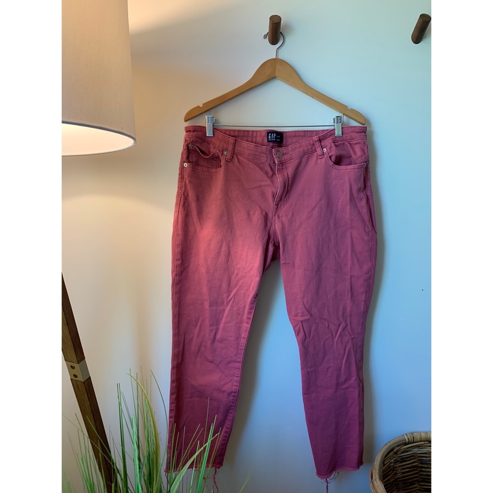 GAP faded coral/salmon skinny ankle leggings